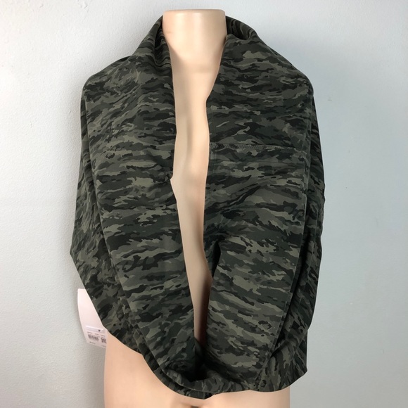 Lululemon Vinyasa Scarf *Cotton Evergreen Camo - Picture 5 of 8